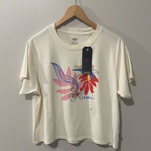 🆕 Women’s Levi’s Floral Graphic Tee (Size: S) (Color: Off-White)